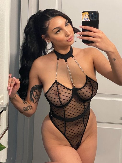 Rory scarlet escort in Zagreb