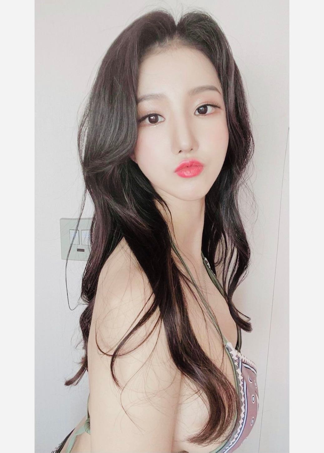Dolly escort in Petaling Jaya
