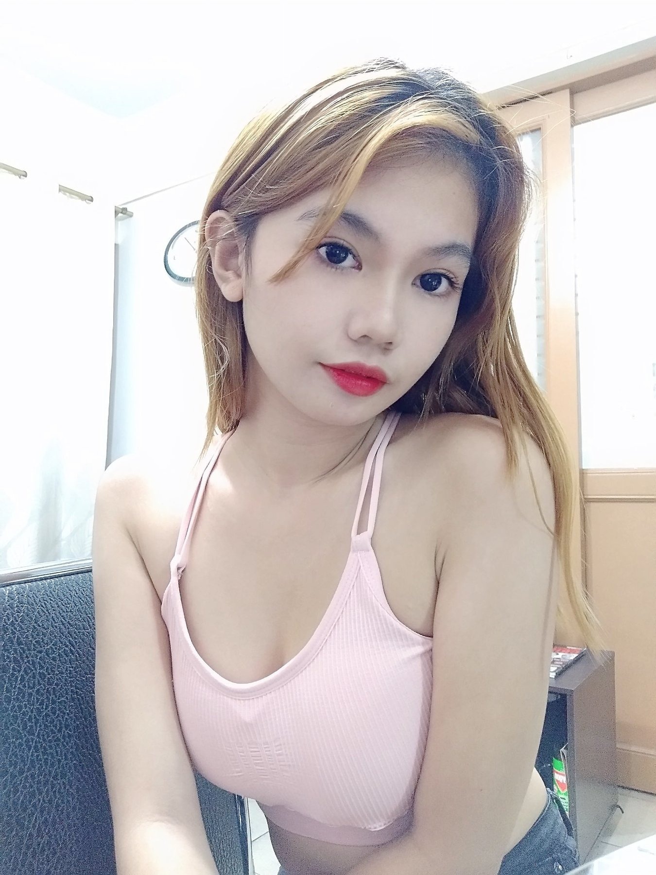Dixie escort in Makati City