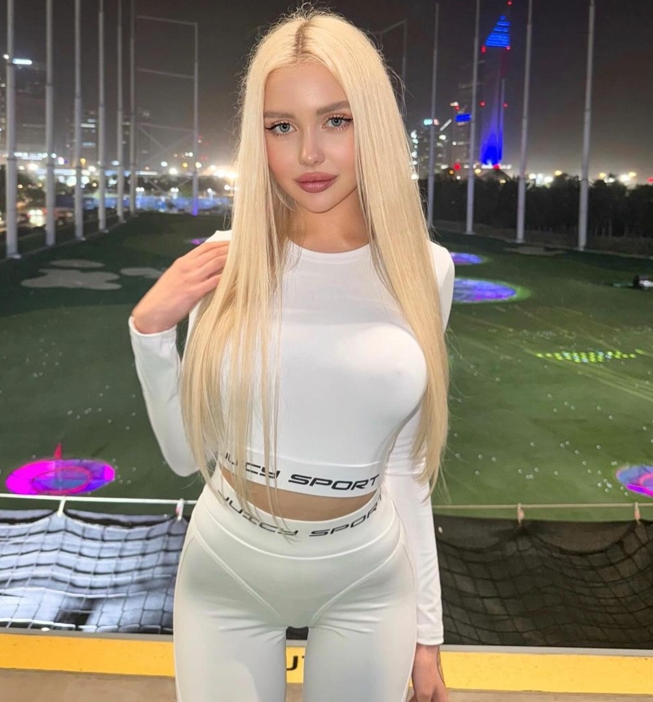 Arina escort in Istanbul