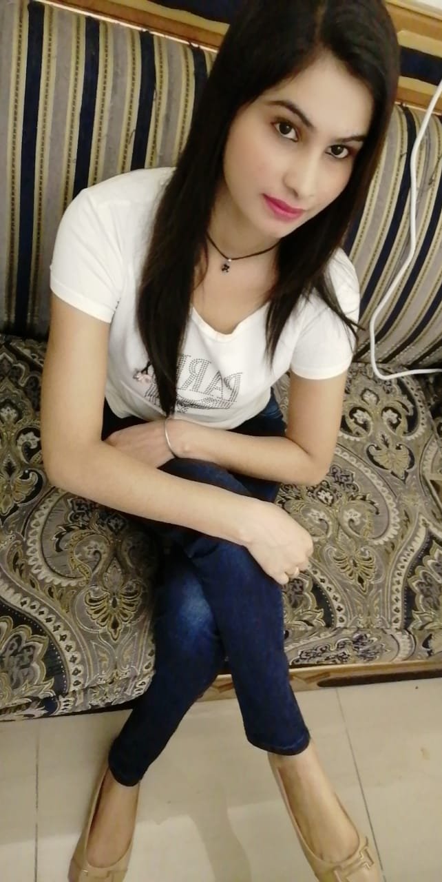 Hina Indian Girl escort in Dubai