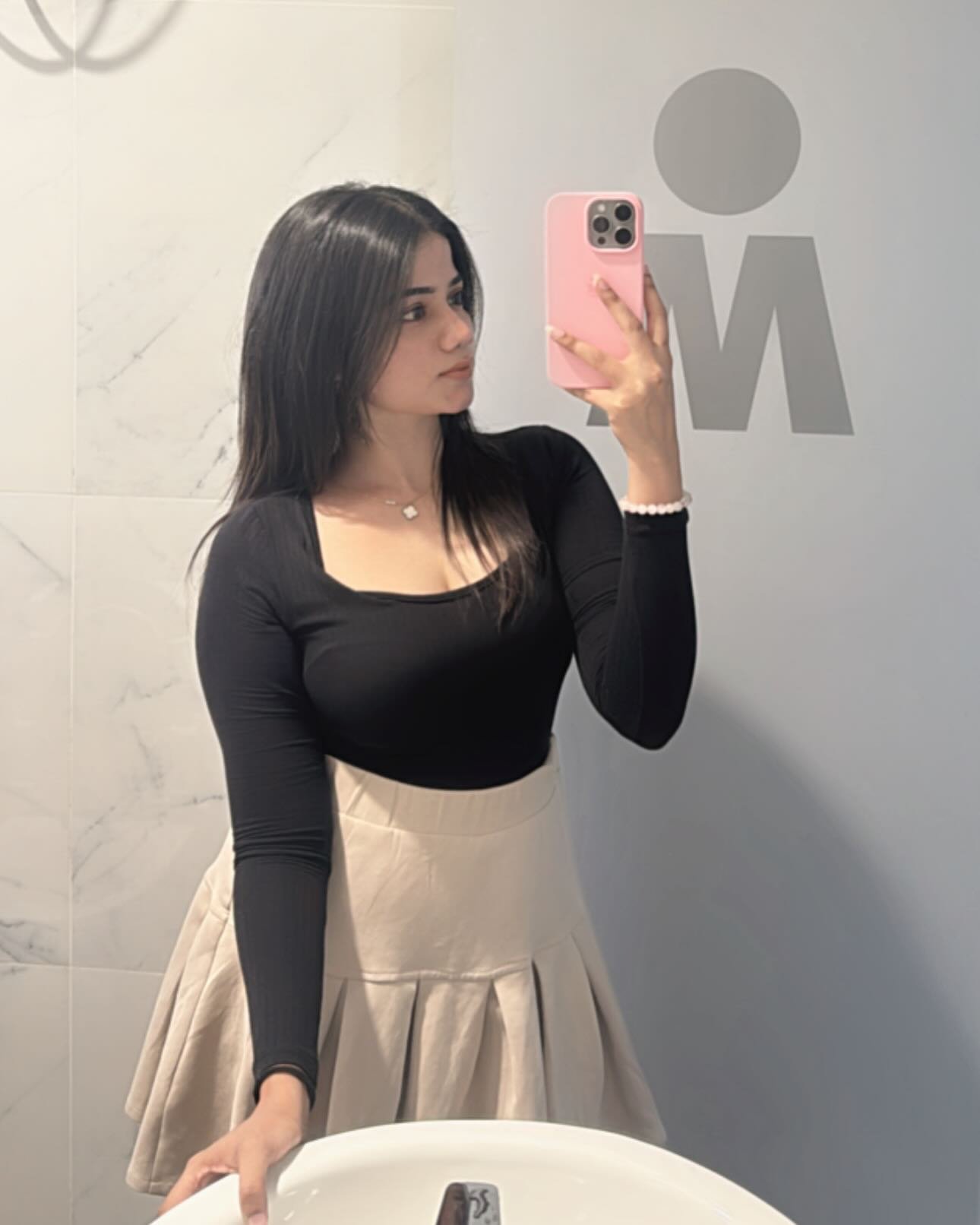 Renata escort in Bangkok