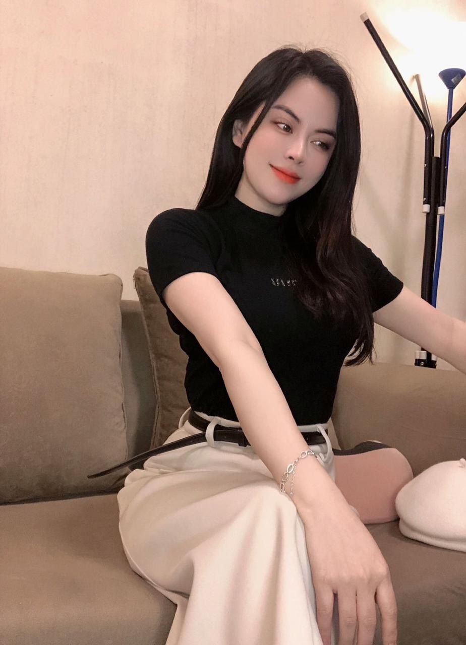 Anna escort in Singapore