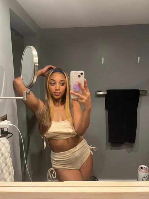 Alice Jason escort in Melbourne