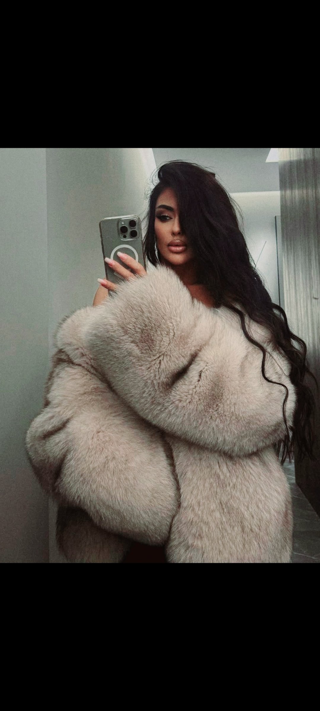 Karolina escort in Tbilisi