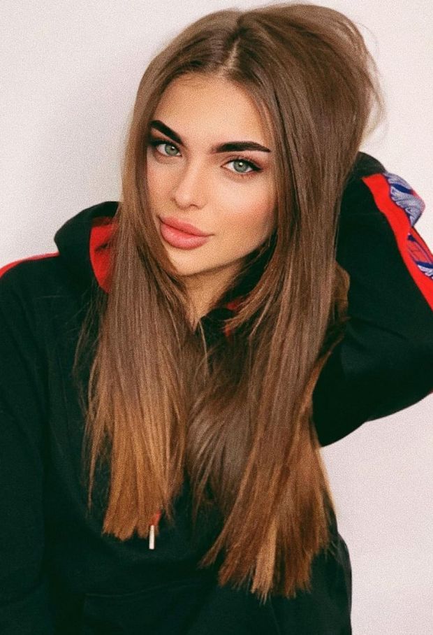 KANDIS escort in Paris