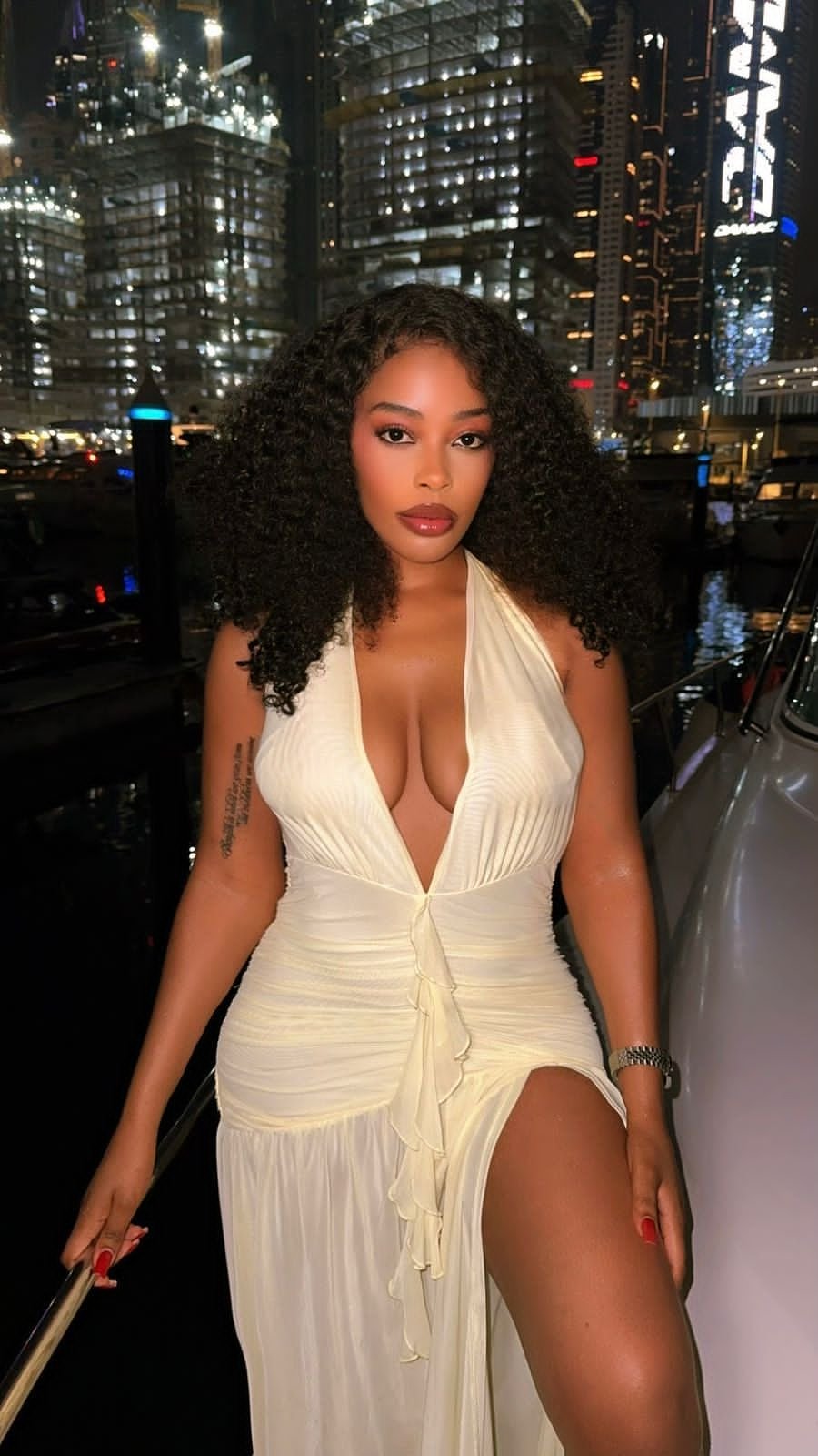 Grace T. Azizi riviera escort in Dubai