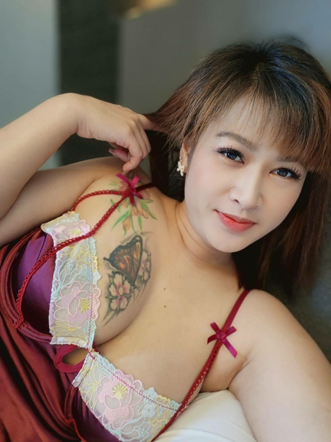 Sexy Zara Available Now escort in Tokyo