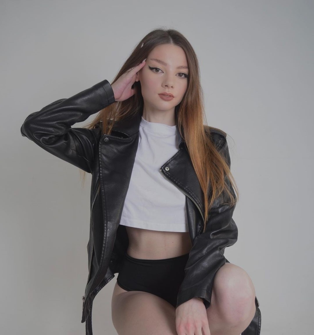 Kristina escort in Prague