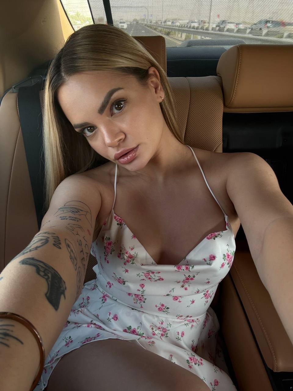 Karina escort in Dubai