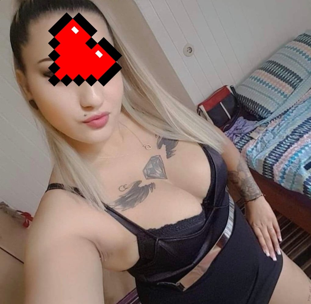 Siana escort in Munich