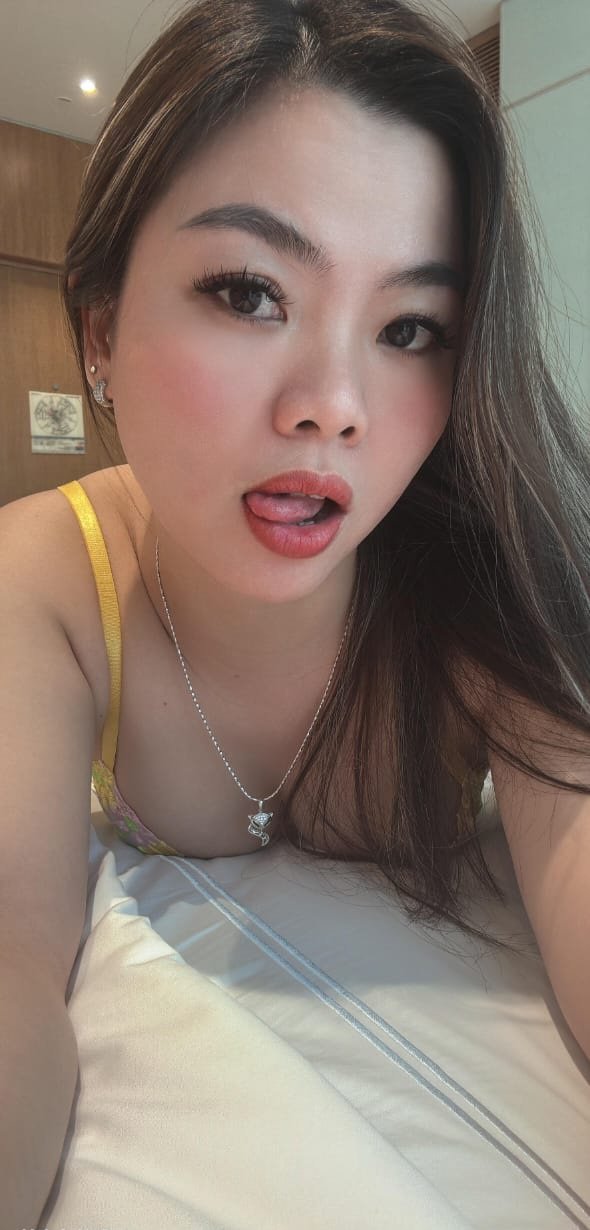 Filipino Mistress Deepthroat Rimming escort in Dubai