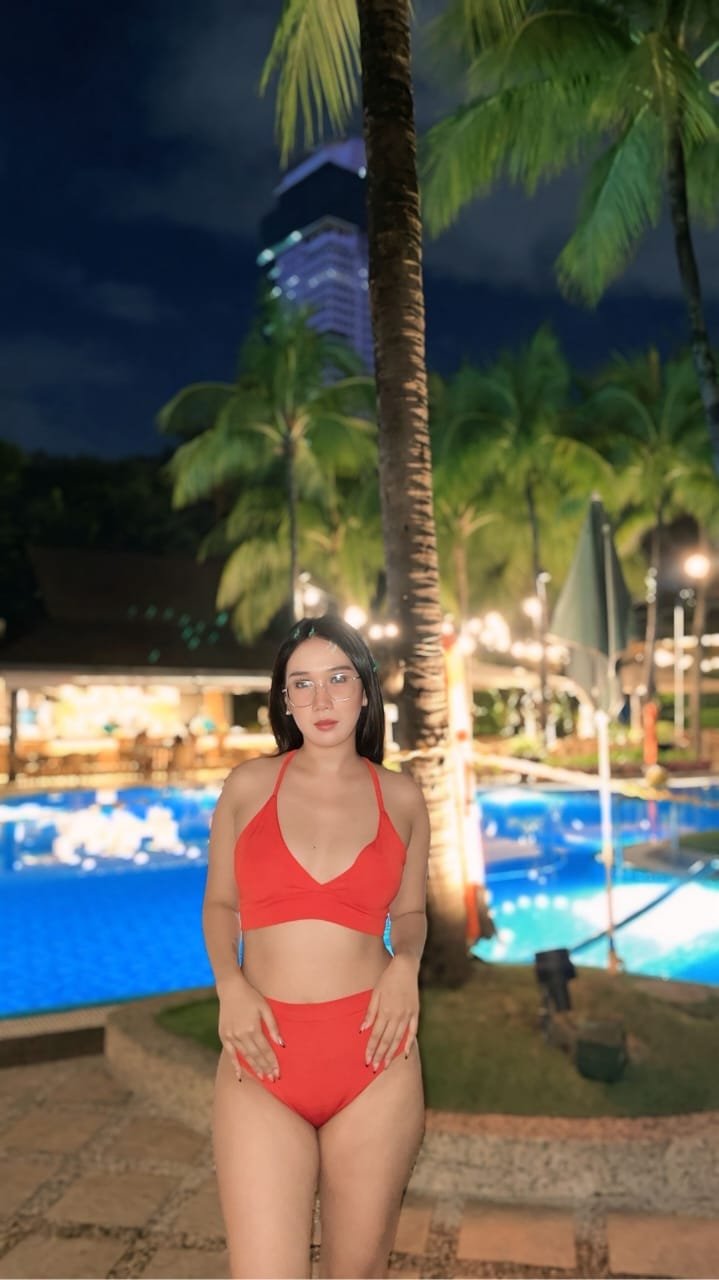 Phia escort in Manila