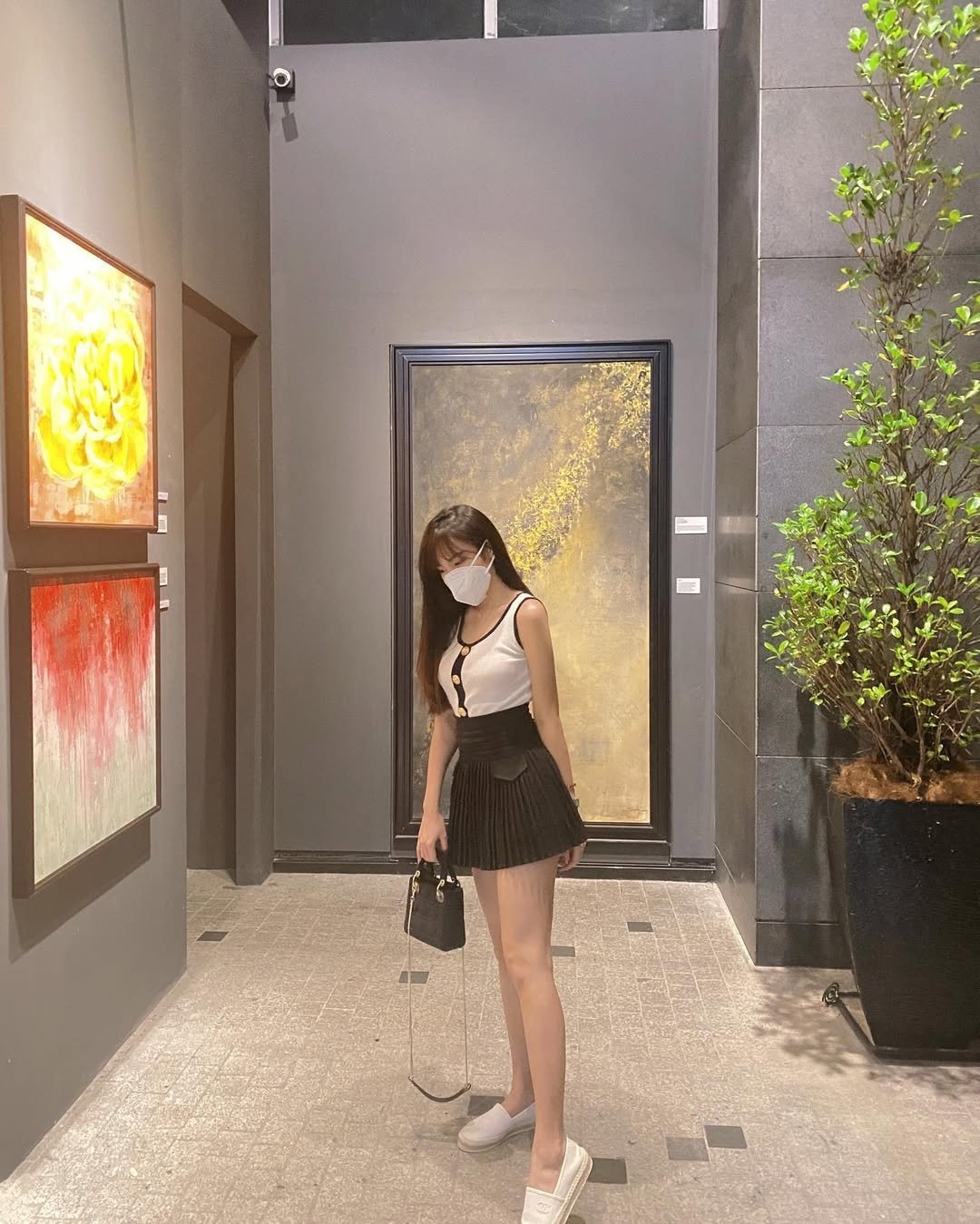 dinda escort in Surabaya