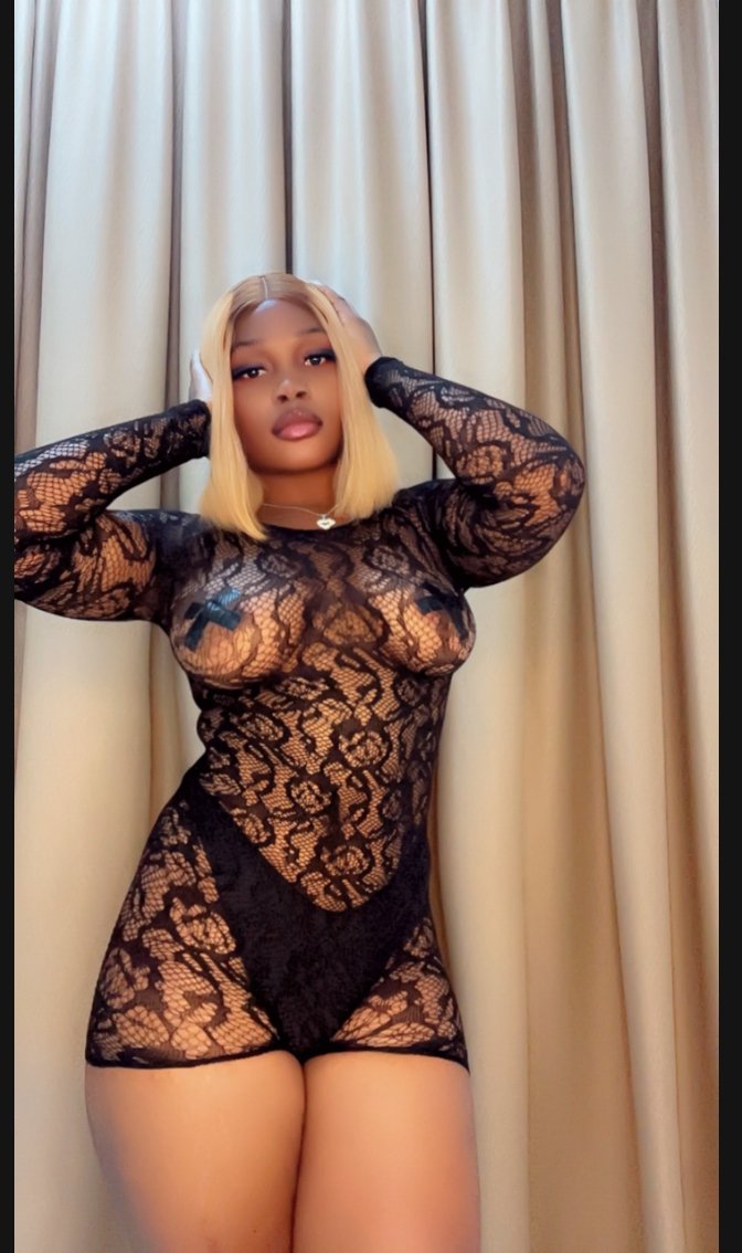 Sexy Daisy escort in Kuala Lumpur