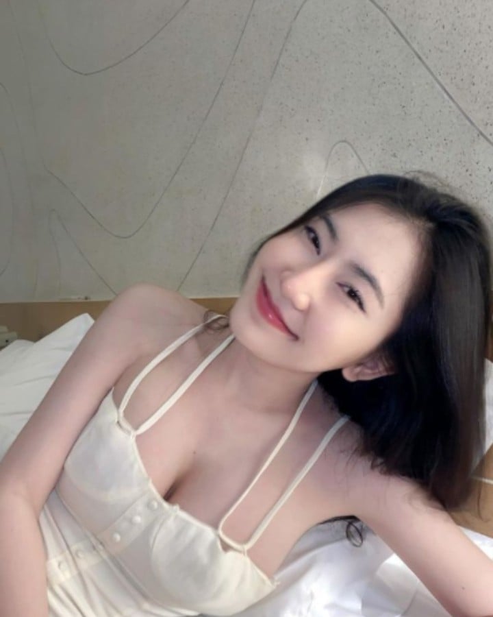 Momo escort in Kuala Lumpur