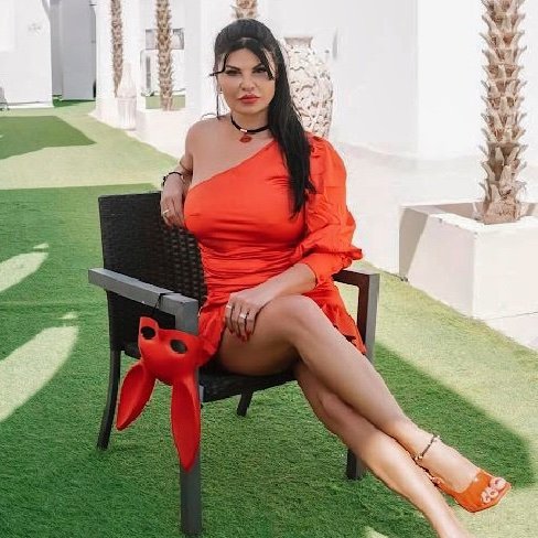 Gloria escort in Dubai