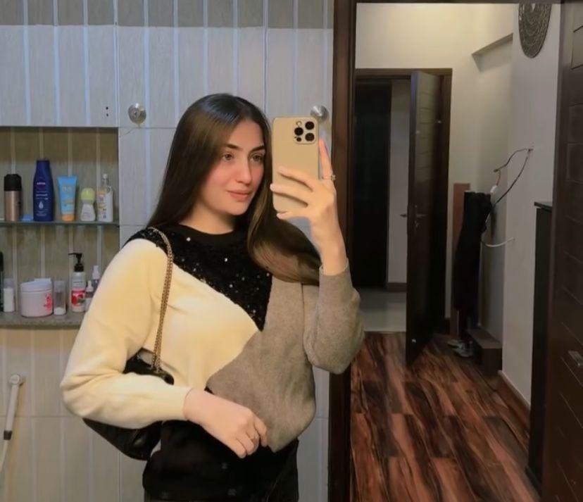 Anushka escort in Dubai