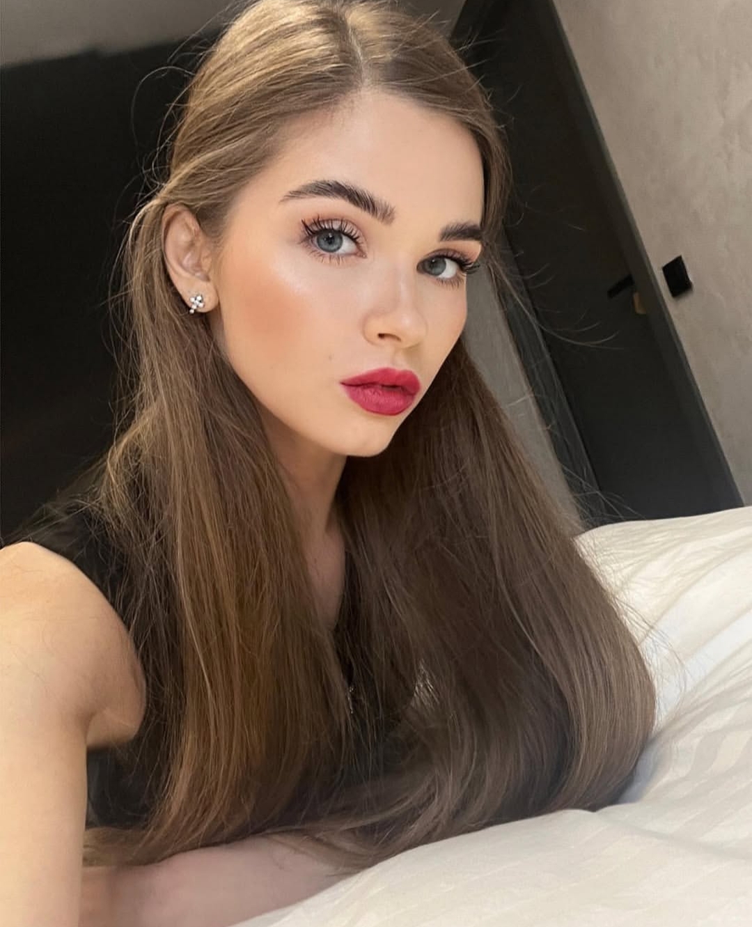 PERT escort in Paris