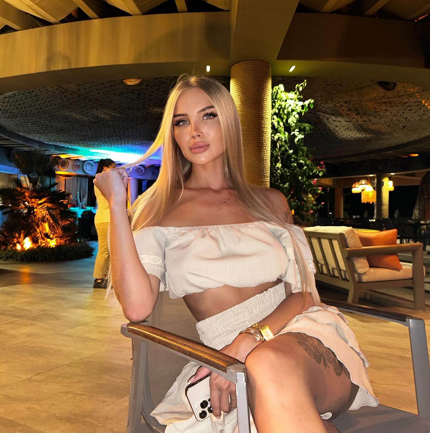 Ilona escort in Berlin
