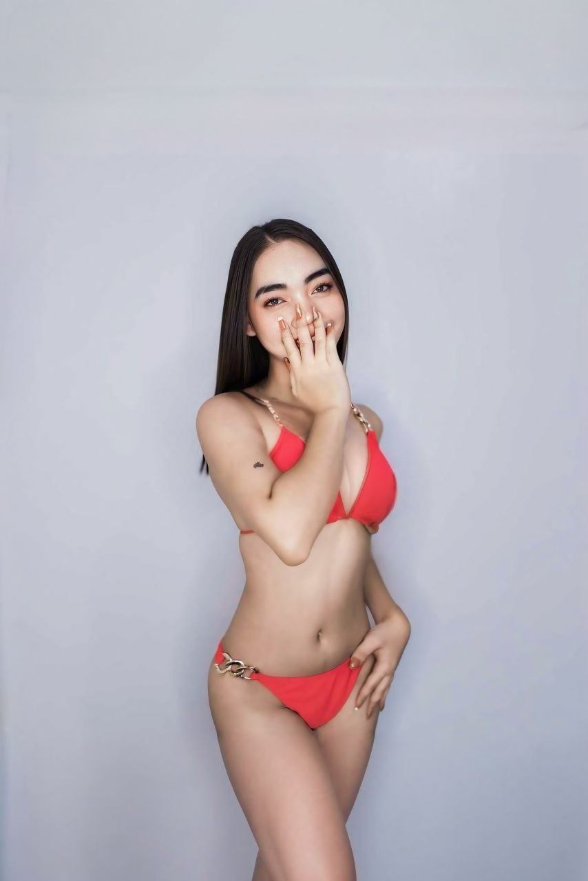 Hanna escort in Manila