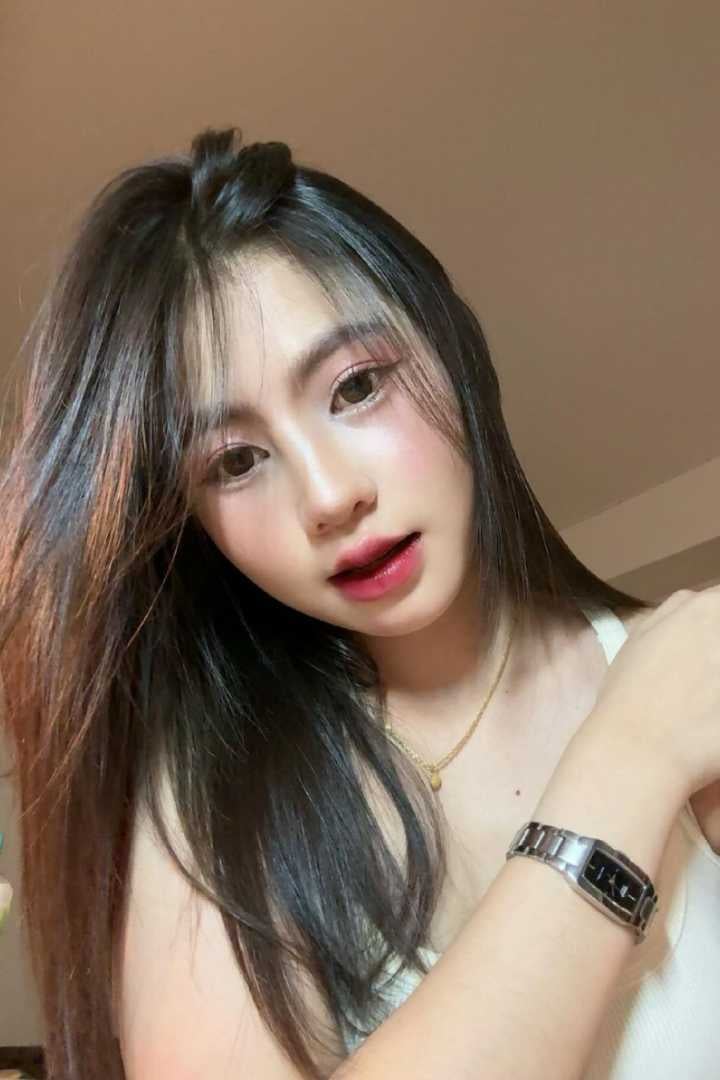 Sugus escort in Shah Alam