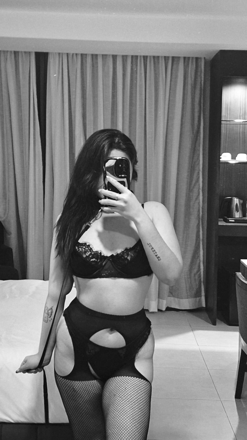 MistressMaze Kink Escort Babe escort in Manila