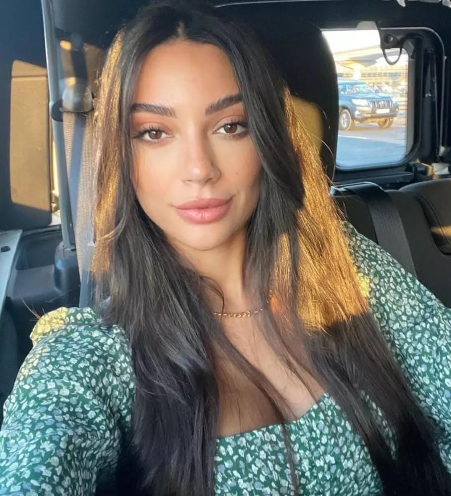 Farah escort in Istanbul