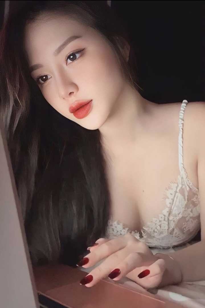 Phoebe escort in Kuala Lumpur