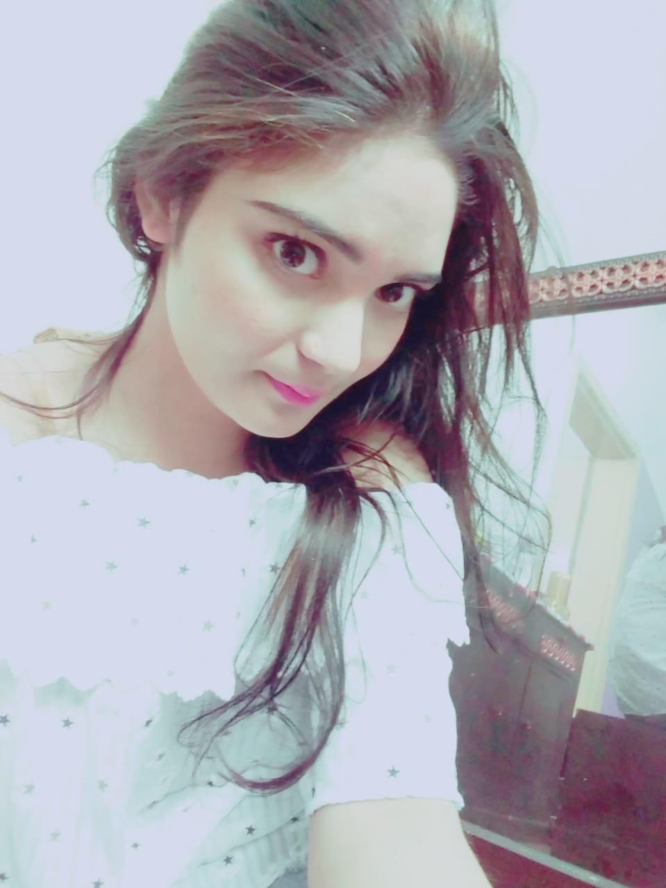 Ishika Indian Girl escort in Dubai