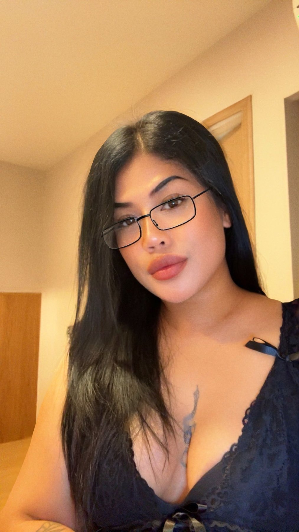 Kate incall, outcall escort in Bangkok