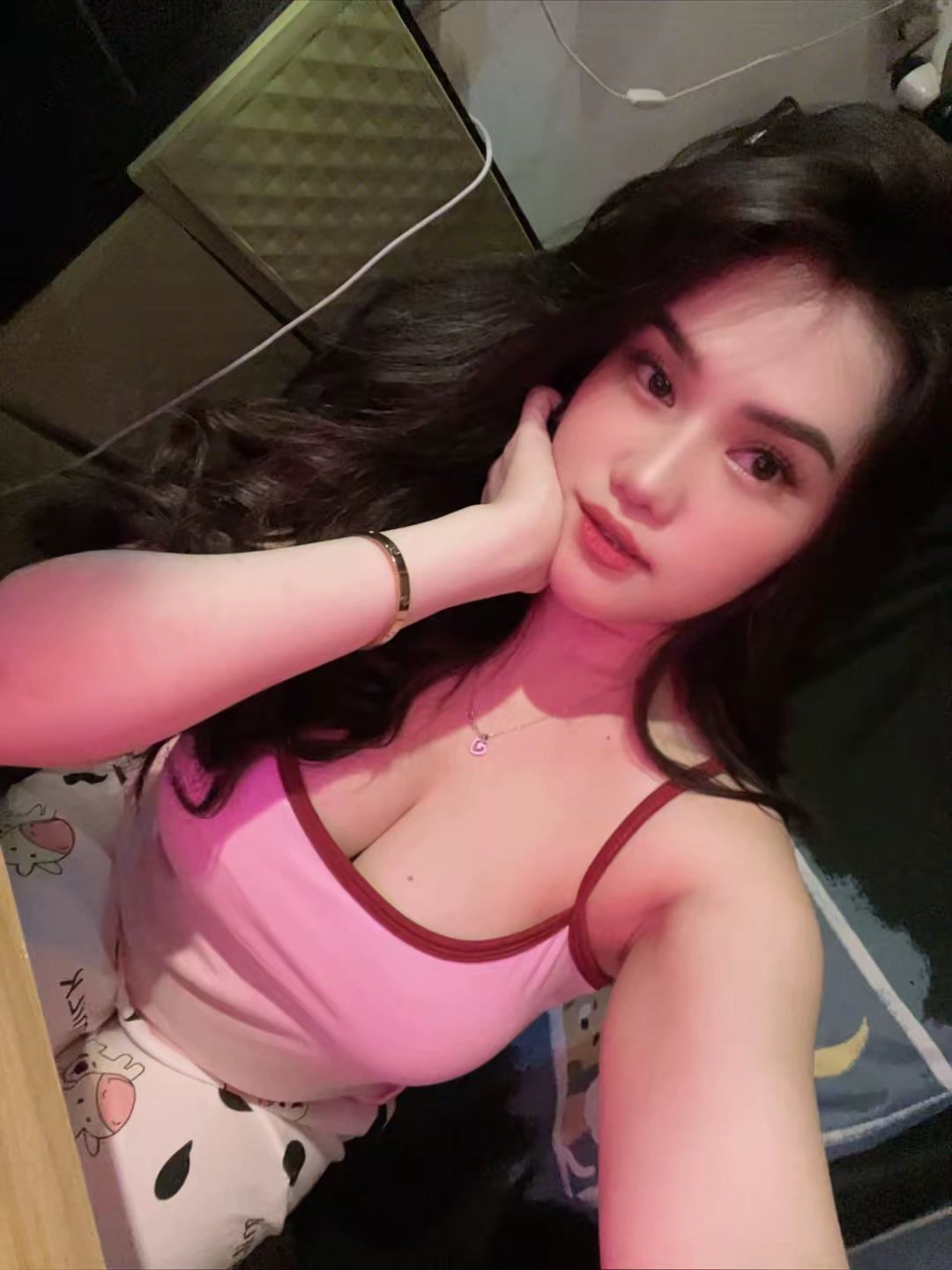 Jazzy escort in Manila