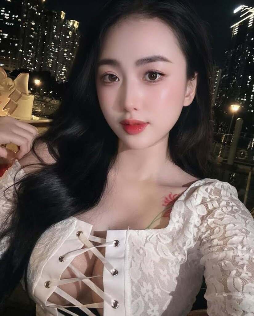 Shira escort in Georgetown, Penang