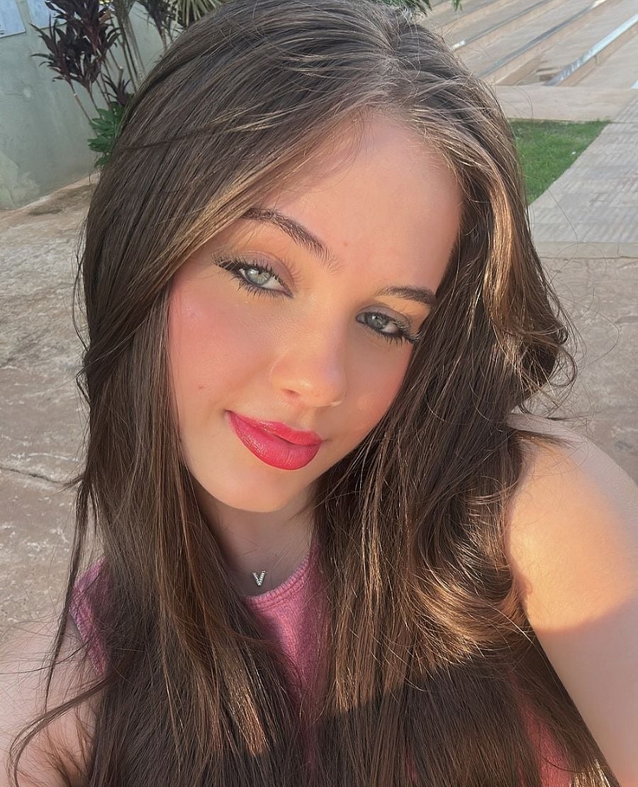 LIORA escort in Paris