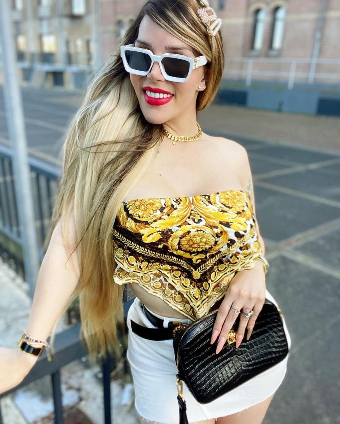 Lurcy escort in Limassol
