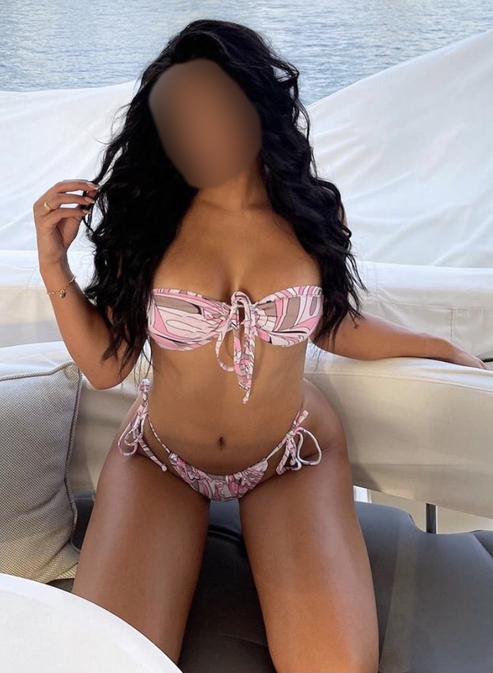 Rhea escort in Barcelona