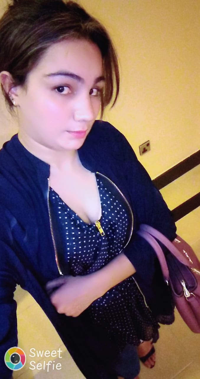 Saba Pakistani Girl escort in Dubai