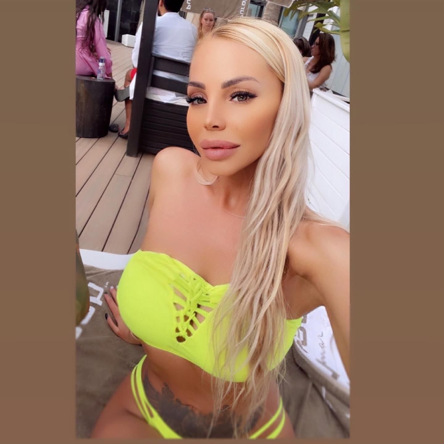 SWEDISH ANYA escort in Marbella