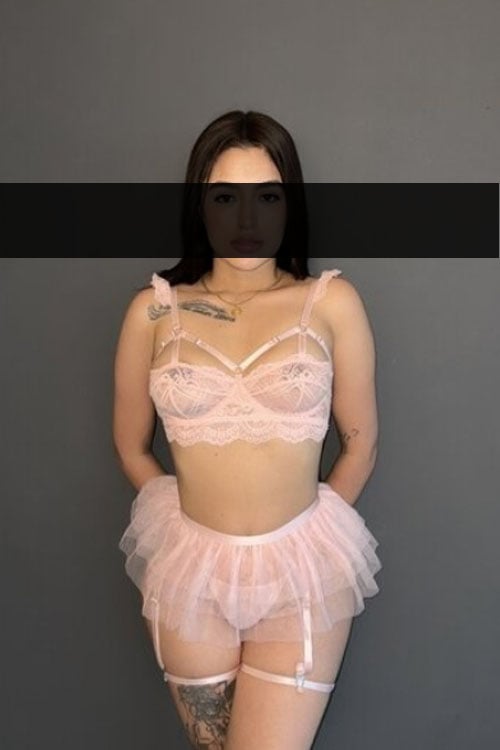 Luiza escort in Berlin