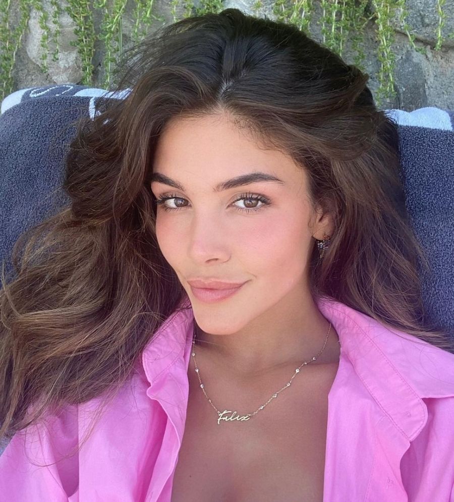 LUIS escort in Paris