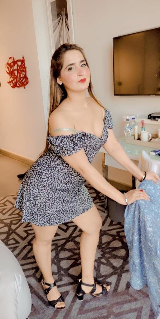 Ankita Indian Milf escort in Dubai