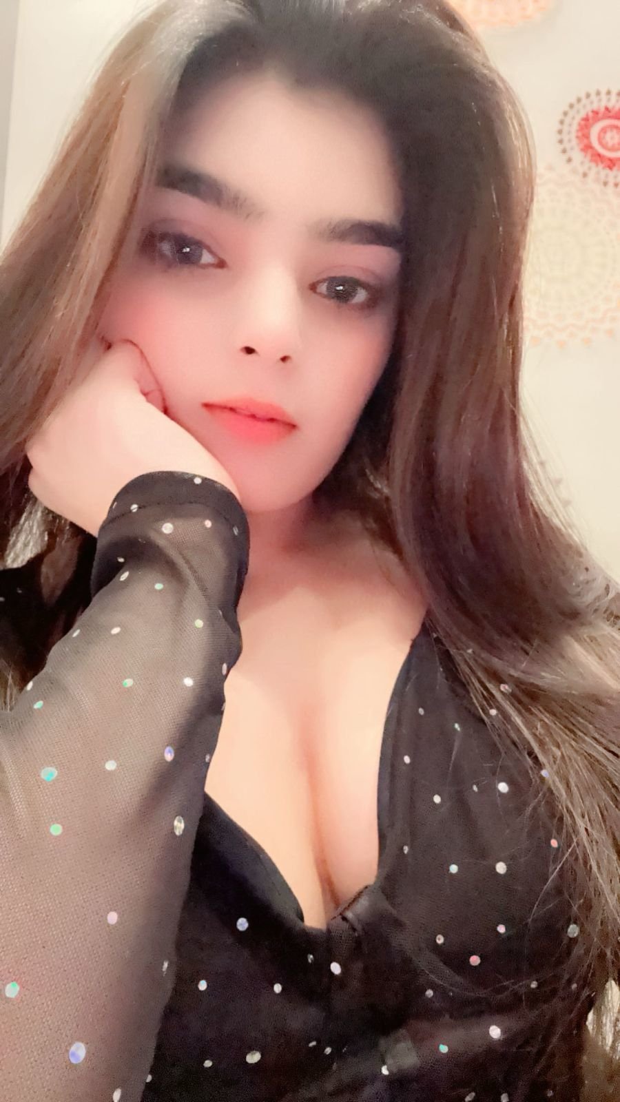 Khushi Indian Model escort in Dubai