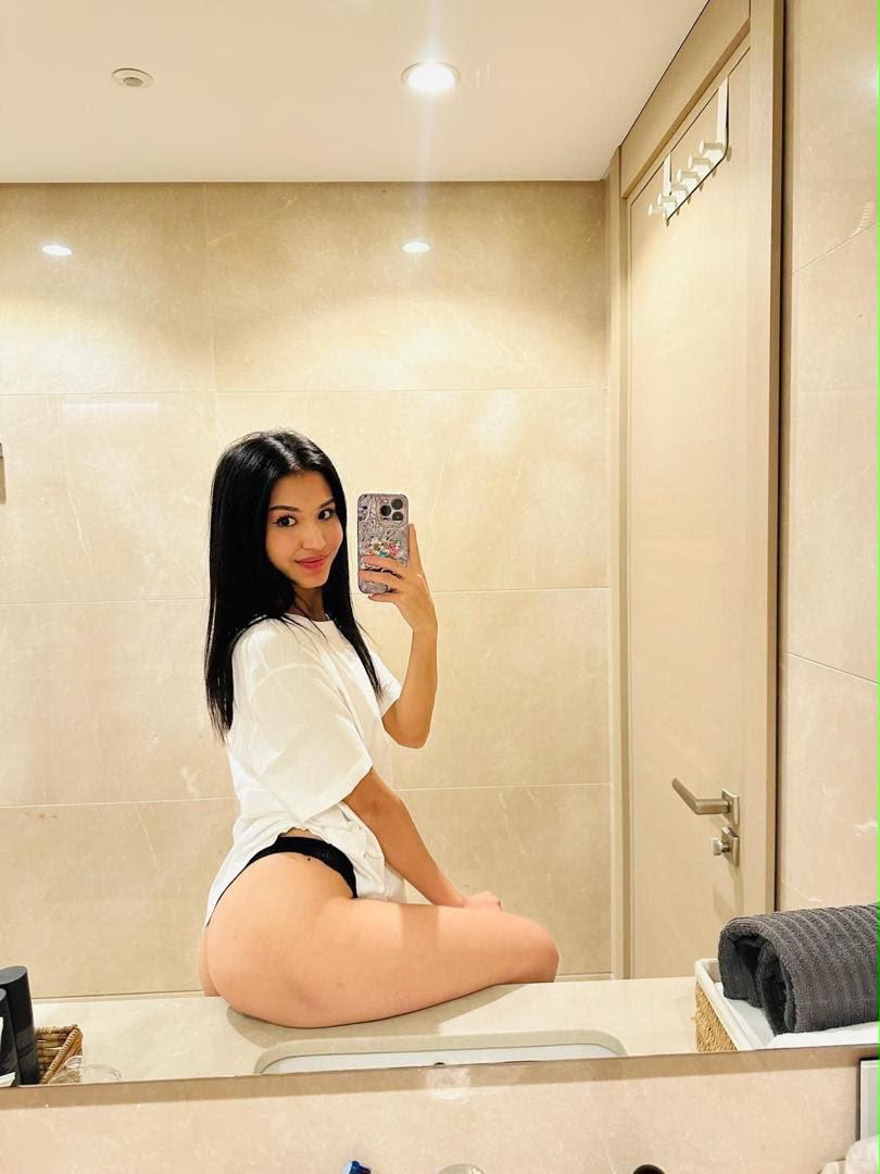 selena escort in Istanbul