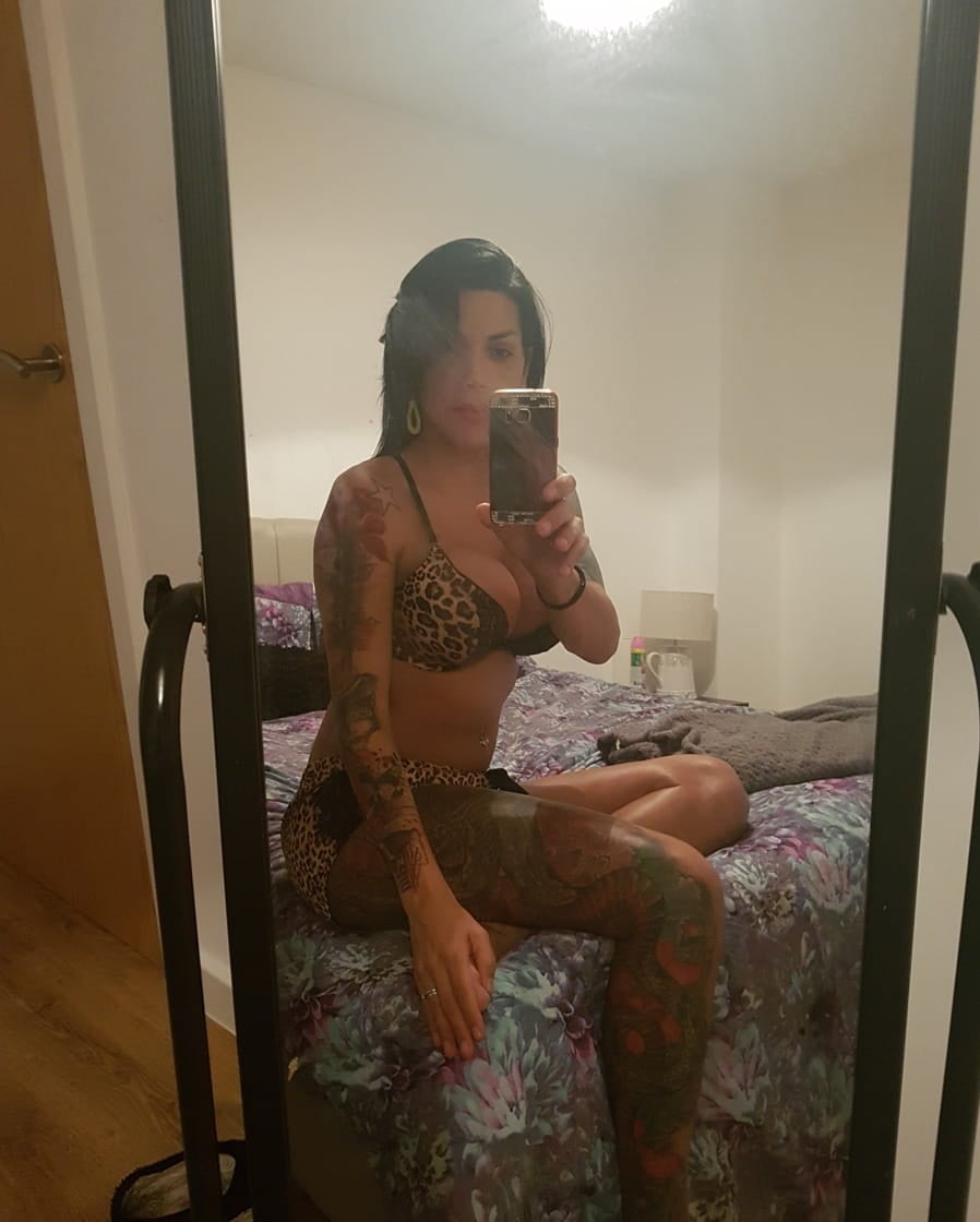 Alexiandra escort in Zürich