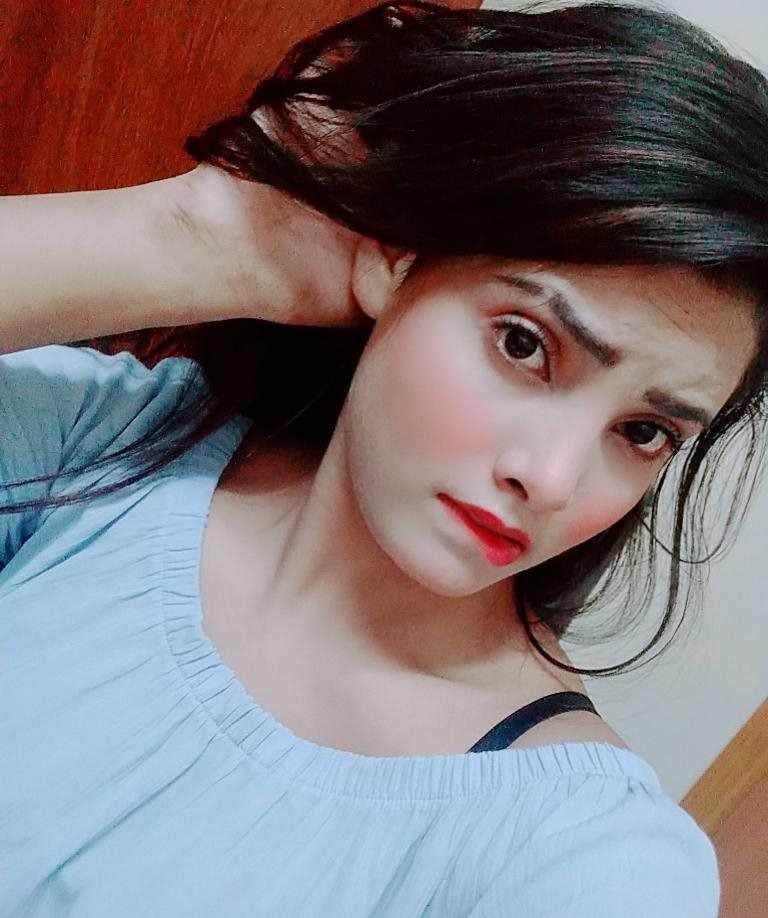 Sarika Vip Girl escort in Dubai