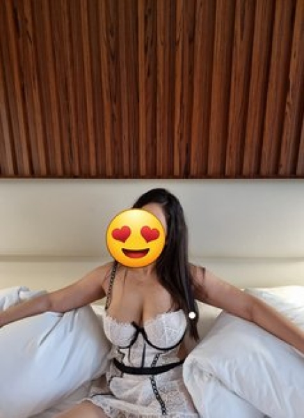 Anna escort in Dubai