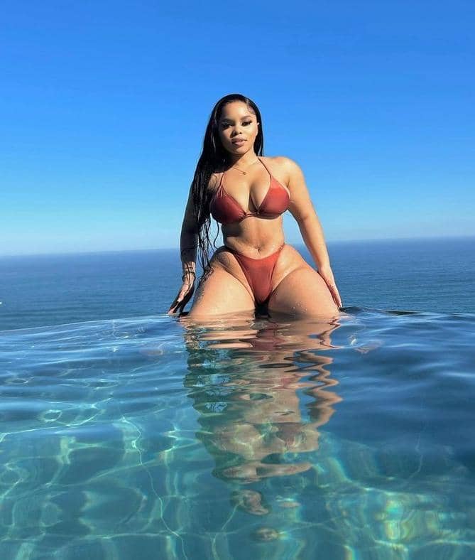Sasha escort in Dubai