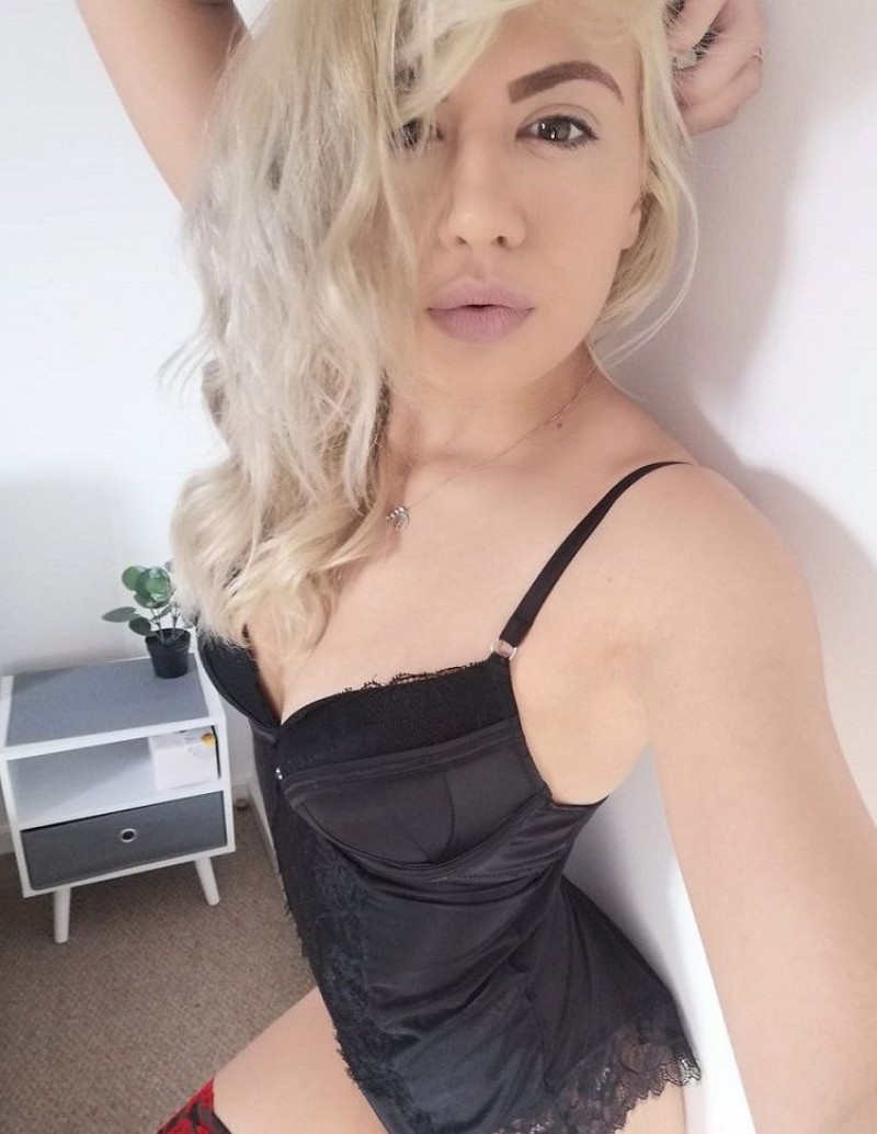 kayla escort in Miami