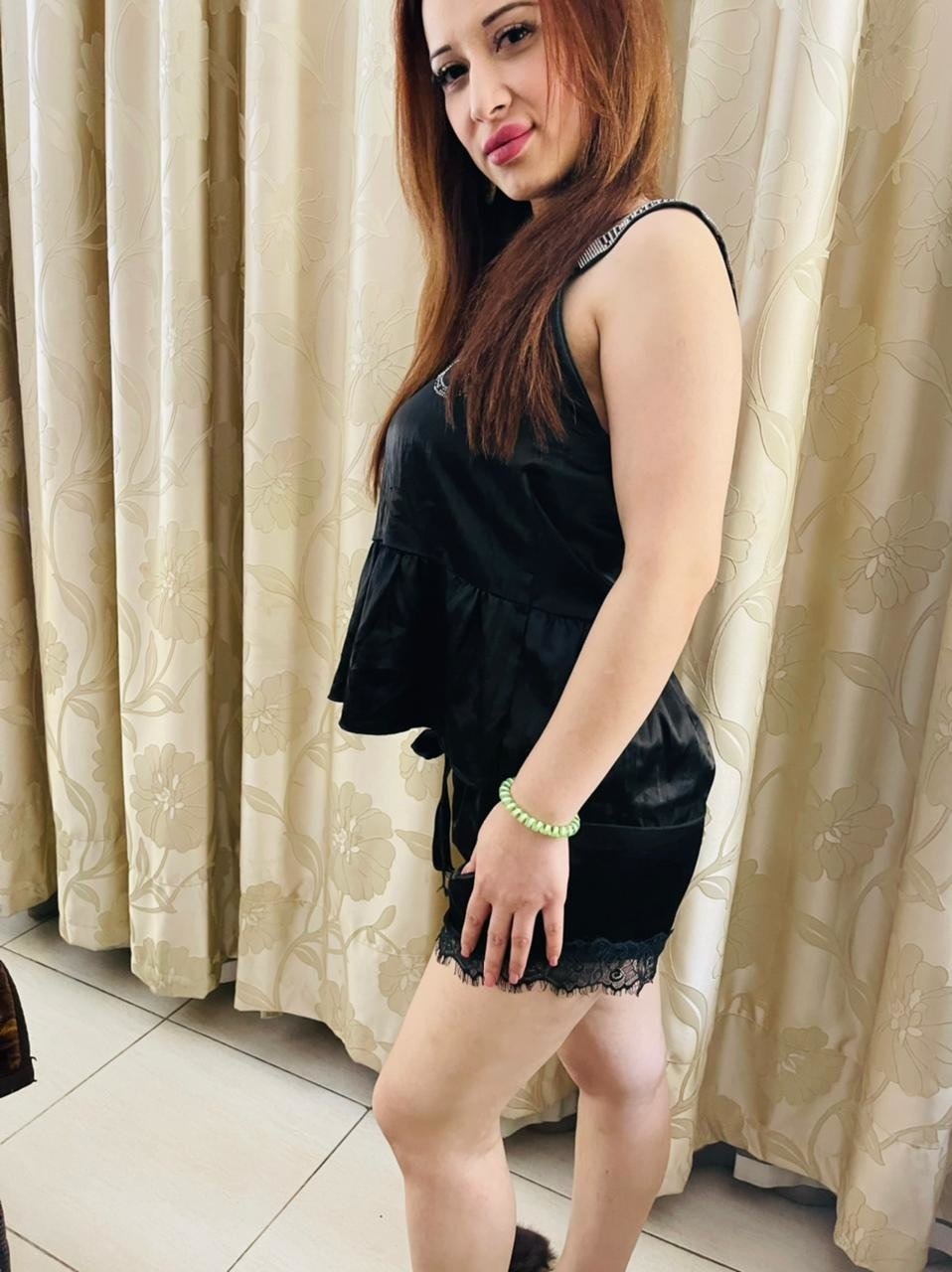 Julie Busty Girl escort in Dubai
