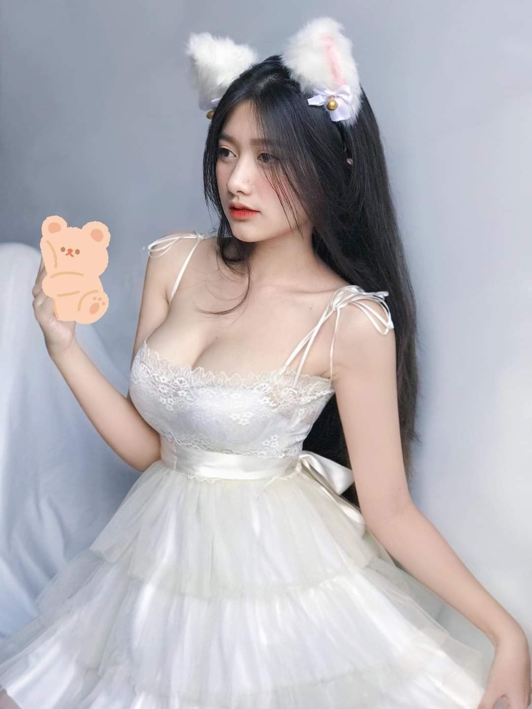 Xumi escort in Bukit Bintang